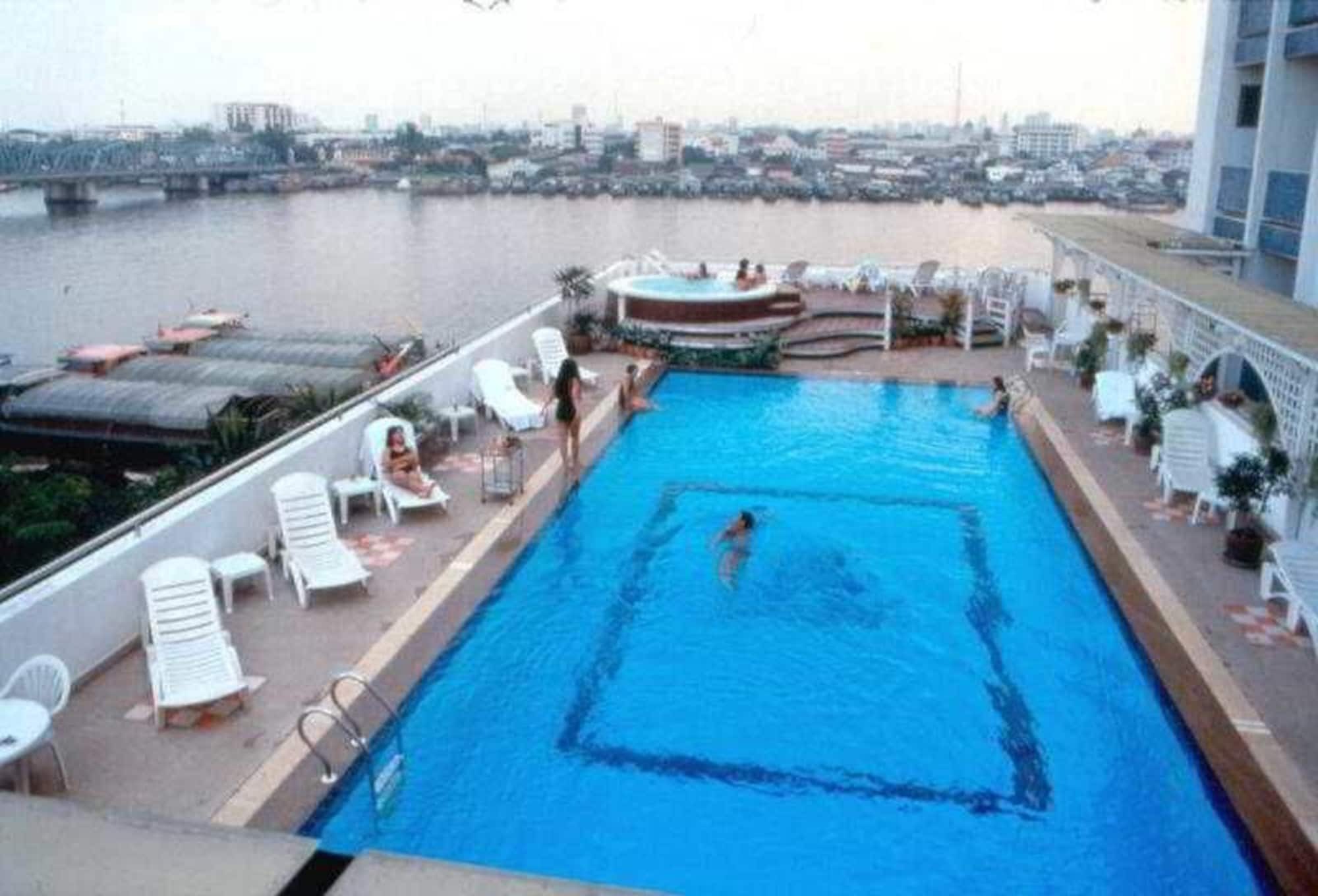 Riverside Bangkok Hotel エクステリア 写真